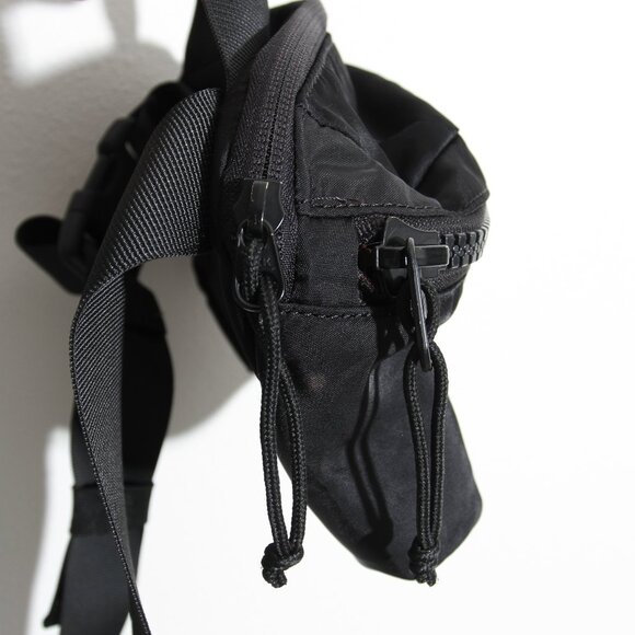 Lululemon All Day Essentials Belt Bag 2.5L Fanny Pack Unisex Black Nylon - Picture 4 of 16